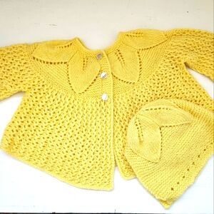 Handmade Baby Sweater and Bonnet 0-6 Months NEW